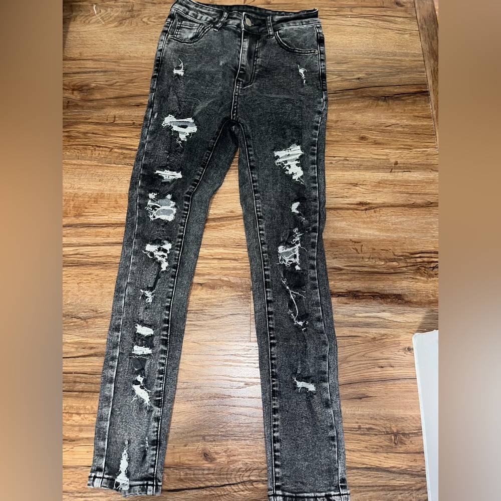 Ripped jeans